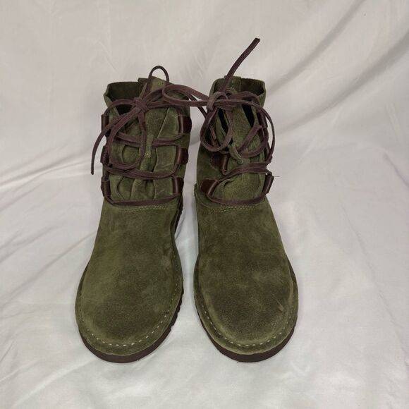 UGG ELVI SPRUCE LACE UP SUEDE ANKLE Boot US Size 9 - Picture 3 of 7